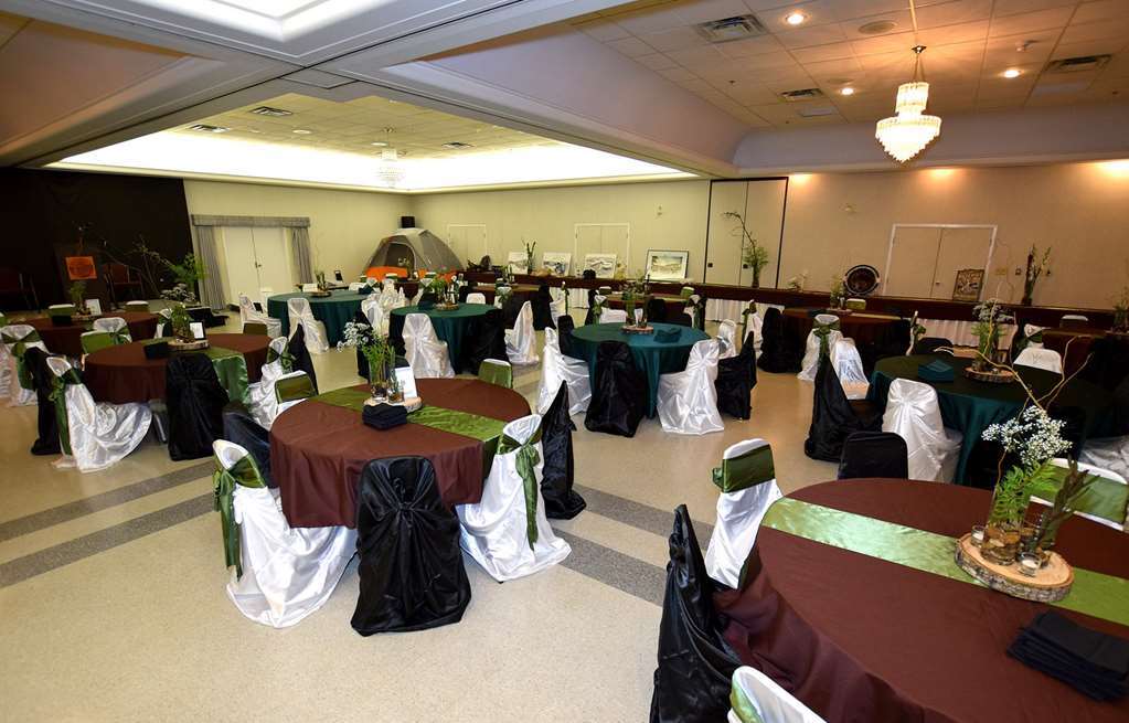 Lakeland Inn Hotel 콜드레이크 시설 사진