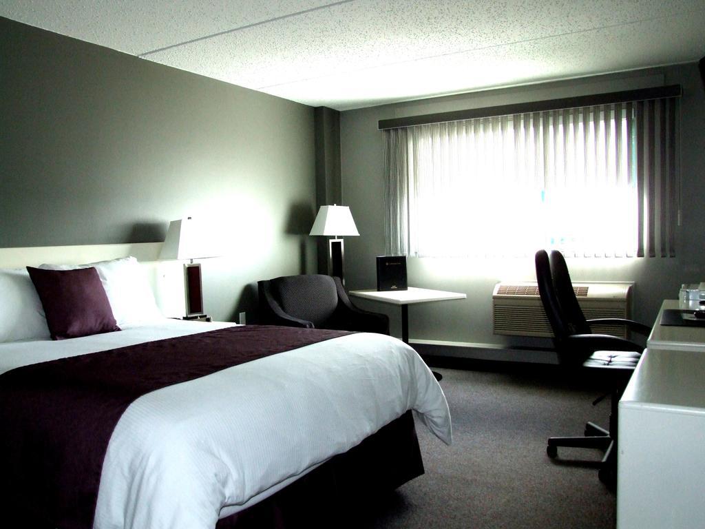 Lakeland Inn Hotel 콜드레이크 외부 사진