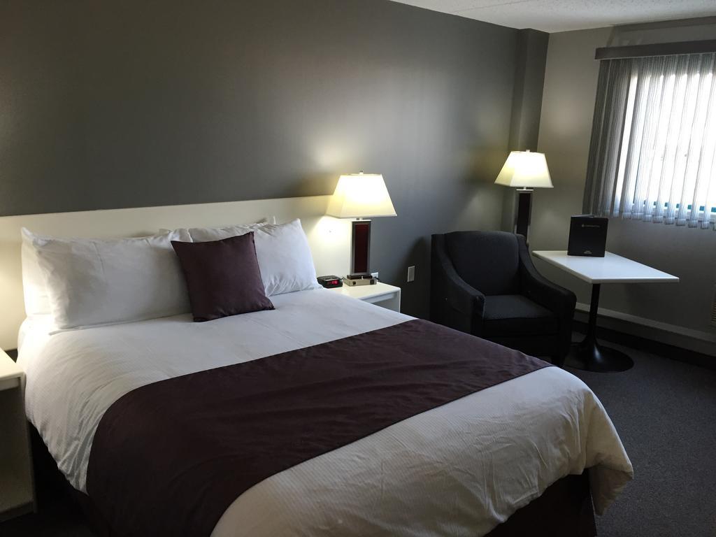 Lakeland Inn Hotel 콜드레이크 외부 사진