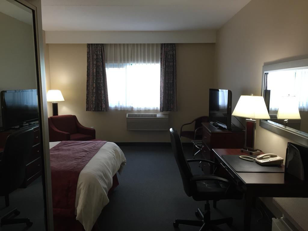 Lakeland Inn Hotel 콜드레이크 외부 사진