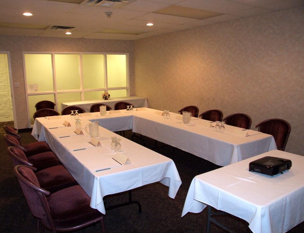 Lakeland Inn Hotel 콜드레이크 외부 사진