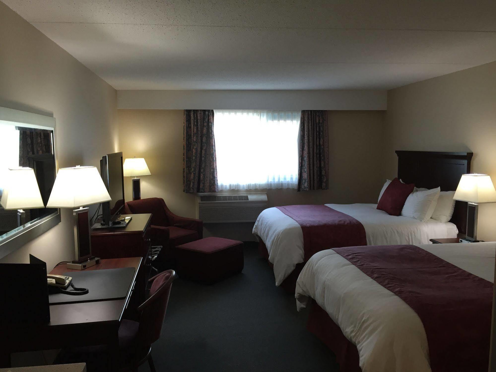 Lakeland Inn Hotel 콜드레이크 외부 사진