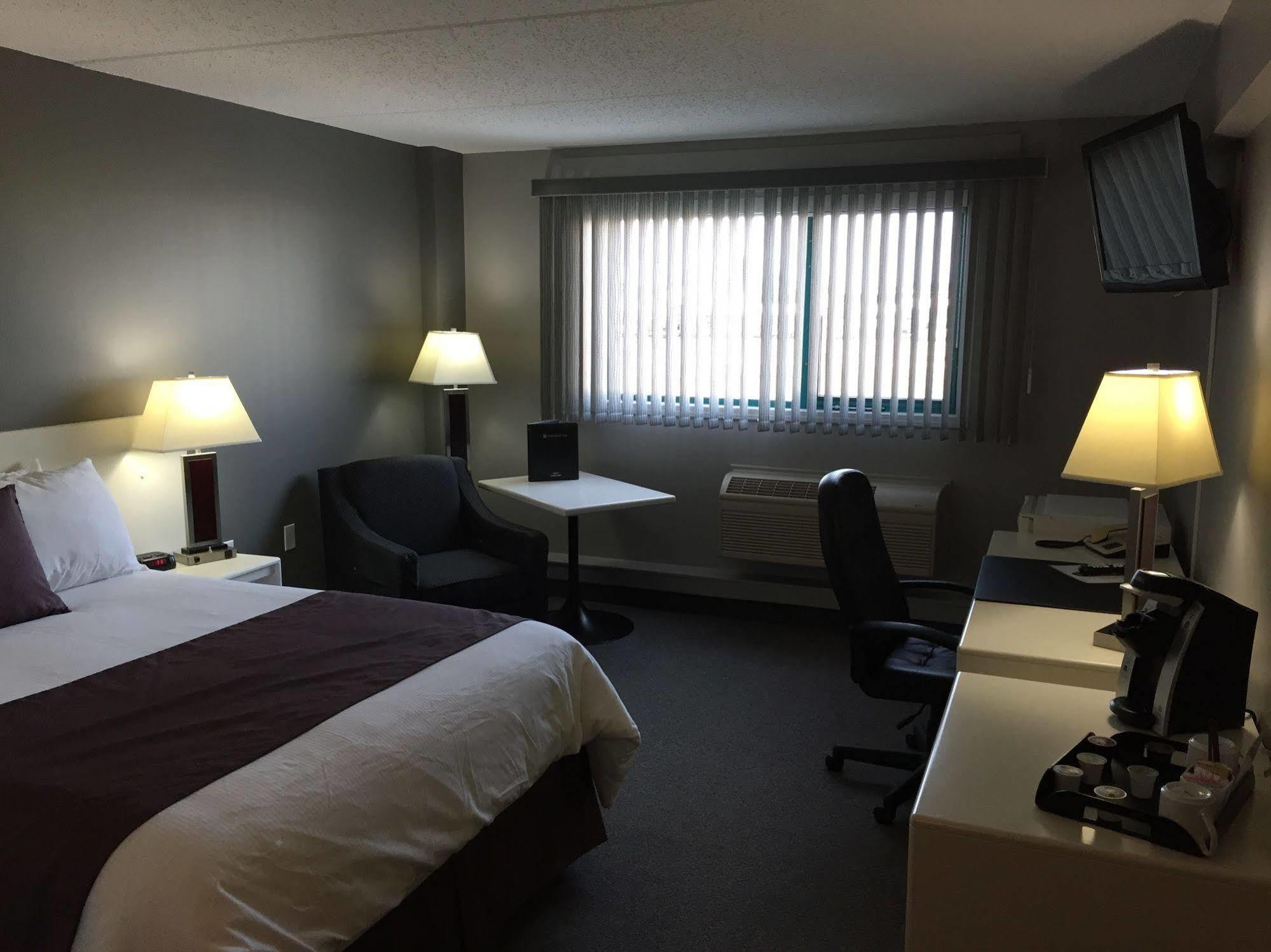 Lakeland Inn Hotel 콜드레이크 외부 사진